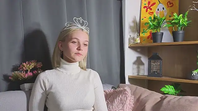 Snapshot of KelleDomin chatting on September 29, 2025, 6:24 pm KelleDomin online show from September 29, 2025, 6:24 pm