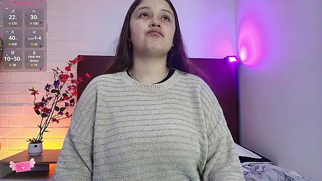 Krystal Heartss online show from March 6, 2026, 12:56 pm