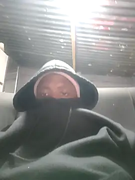 Snapshot of Thathazonke123 chatting on October 20, 2025, 2:50 pm Thathazonke123 online show from October 20, 2025, 2:50 pm