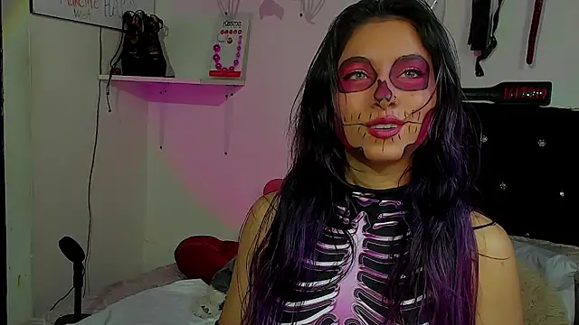 Snapshot of ValeryTatto chatting on October 28, 2025, 1:14 pm ValeryTatto online show from October 28, 2025, 1:14 pm