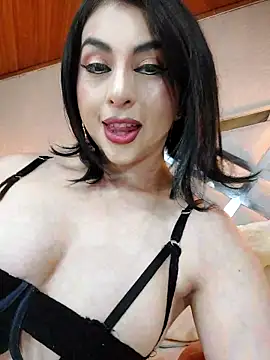 Snapshot of LlianneDiamond1 chatting on October 2, 2025, 12:17 am LlianneDiamond1 online show from October 2, 2025, 12:17 am