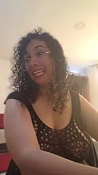LondonHilton online show from May 3, 2026, 8:26 pm