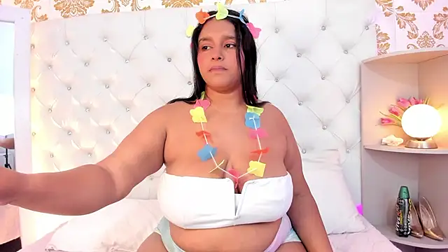 Snapshot of afrodita-Stone chatting on November 4, 2025, 3:05 am afrodita-Stone online show from November 4, 2025, 3:05 am