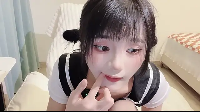 Ximei-O online show from June 15, 2026, 10:28 am