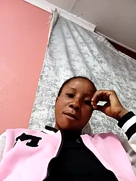 Snapshot of HotPetite_25 chatting on October 7, 2025, 1:30 pm HotPetite 25 online show from October 7, 2025, 1:30 pm