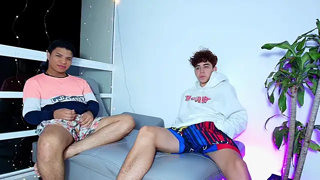 latin naughty boys online show from October 16, 2025, 1:28 am