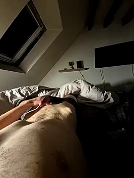 Mrmbw online show from November 1, 2025, 11:29 pm