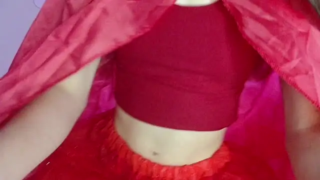 Snapshot of Nina_Roser chatting on October 31, 2025, 1:23 pm Nina Roser online show from October 31, 2025, 1:23 pm