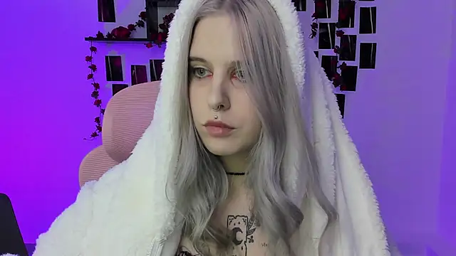 IngannaMorte online show from September 26, 2025, 5:06 pm