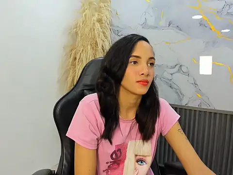 Snapshot of Nikoll_evans chatting on May 20, 2026, 4:13 pm Nikoll evans online show from May 20, 2026, 4:13 pm