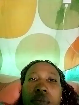 Snapshot of vlunaper chatting on October 14, 2025, 7:47 pm vlunaper online show from October 14, 2025, 7:47 pm