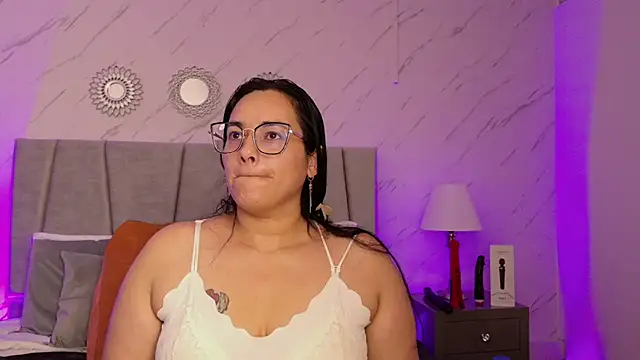 Snapshot of Michell_Monet chatting on July 31, 2026, 12:15 pm Michell Monet online show from July 31, 2026, 12:15 pm