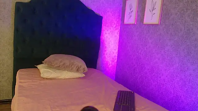 Vic Taylor online show from November 13, 2025, 11:09 am