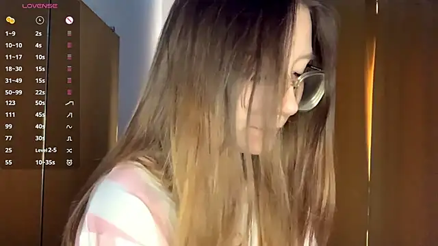 KrystinFunches online show from October 31, 2025, 8:15 am