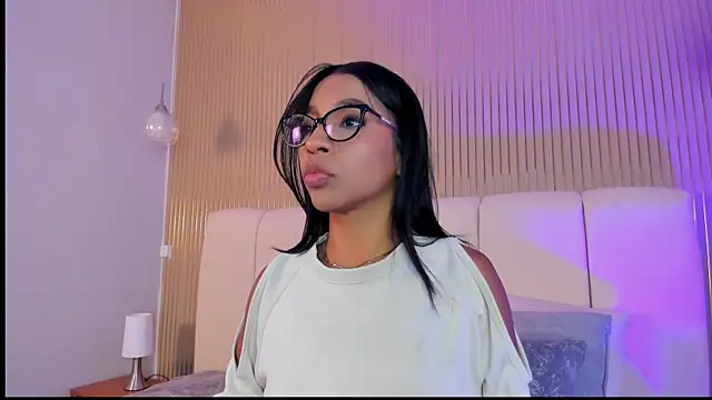 Ivana Hall online show from February 9, 2026, 7:40 pm