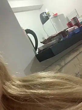 ninfabbz online show from September 25, 2025, 4:38 am