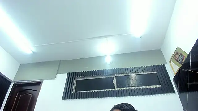 emperatris 23 online show from October 2, 2025, 11:39 am