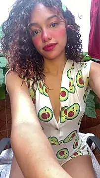 Snapshot of PrettyLia chatting on October 22, 2025, 4:51 pm PrettyLia online show from October 22, 2025, 4:51 pm