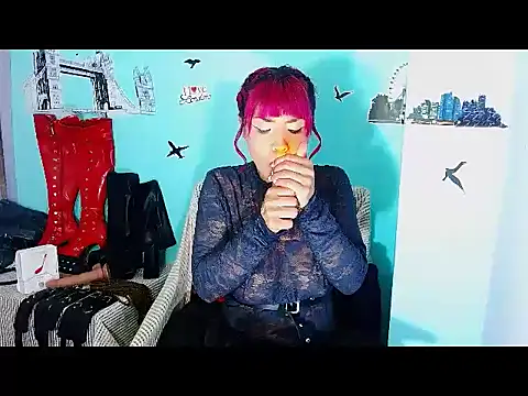 Snapshot of mylygrey chatting on October 25, 2025, 6:43 am mylygrey online show from October 25, 2025, 6:43 am