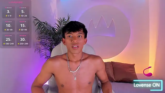 Snapshot of Santti_ chatting on November 6, 2025, 9:15 pm Santti online show from November 6, 2025, 9:15 pm