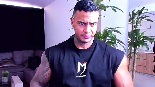 Snapshot of binmontana_ chatting on April 30, 2026, 6:03 pm binmontana online show from April 30, 2026, 6:03 pm