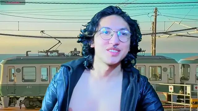 Snapshot of -BlueOpal- chatting on October 8, 2025, 6:27 pm -BlueOpal- online show from October 8, 2025, 6:27 pm