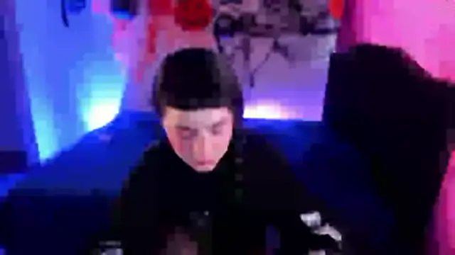 Snapshot of kitty__chs chatting on October 29, 2025, 12:29 pm kitty chs online show from October 29, 2025, 12:29 pm