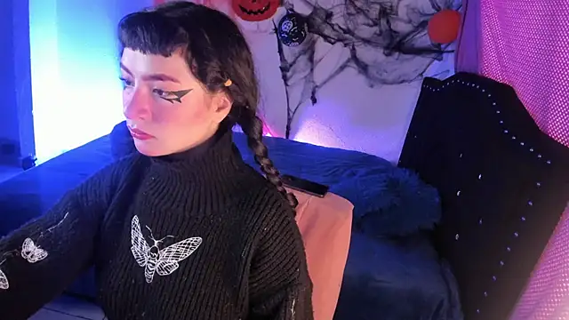 Snapshot of kitty__chs chatting on November 3, 2025, 11:22 am kitty chs online show from November 3, 2025, 11:22 am