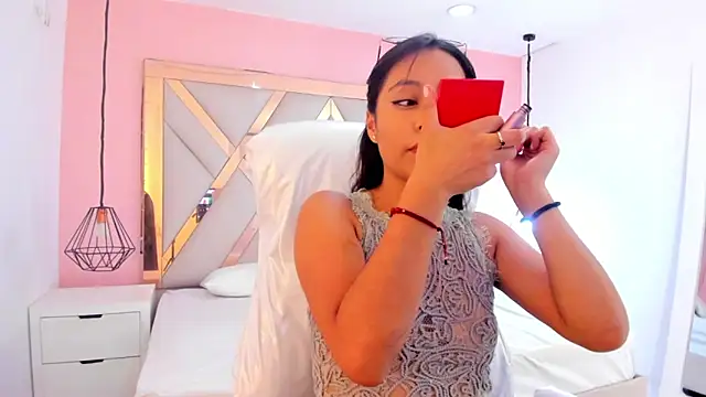 Snapshot of celeeste_moon_ chatting on September 23, 2025, 8:34 pm celeeste moon online show from September 23, 2025, 8:34 pm