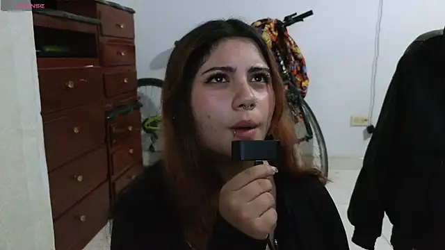 Snapshot of Quimexis chatting on April 11, 2026, 5:23 am Quimexis online show from April 11, 2026, 5:23 am