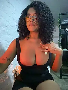 Snapshot of miiabrown18 chatting on June 4, 2026, 11:44 pm miiabrown18 online show from June 4, 2026, 11:44 pm