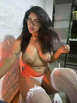 miiabrown18 online show from July 14, 2026, 10:43 am