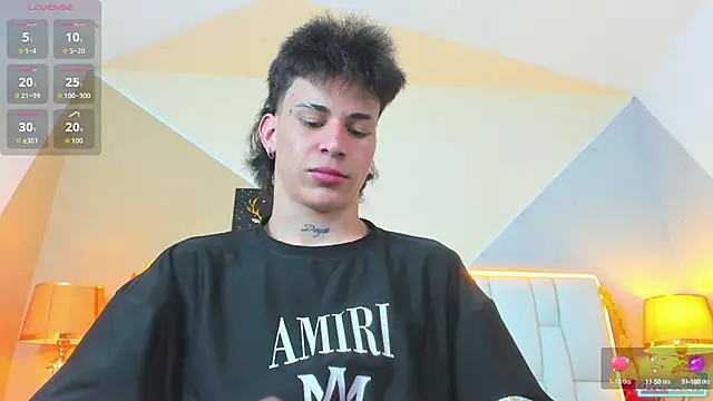 Snapshot of iammariano chatting on September 25, 2025, 3:10 am iammariano online show from September 25, 2025, 3:10 am