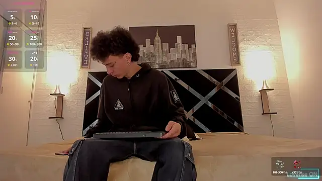 Snapshot of iammariano chatting on October 8, 2025, 3:37 am iammariano online show from October 8, 2025, 3:37 am