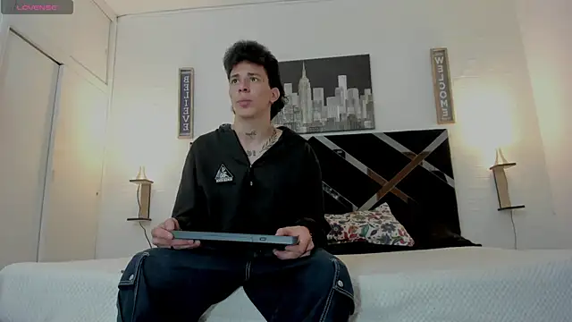 Snapshot of iammariano chatting on November 5, 2025, 4:45 am iammariano online show from November 5, 2025, 4:45 am