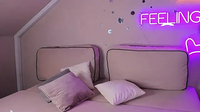 Berta Kelly online show from November 6, 2025, 1:06 am