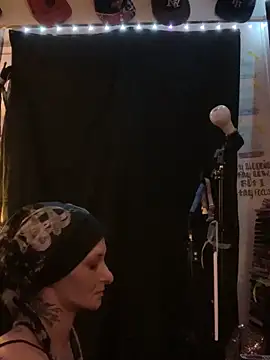 Snapshot of blondebarbiebae chatting on October 2, 2025, 4:03 pm blondebarbiebae online show from October 2, 2025, 4:03 pm