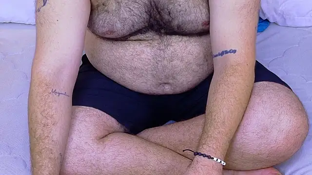 Snapshot of big_bearr chatting on October 19, 2025, 3:34 pm big bearr online show from October 19, 2025, 3:34 pm