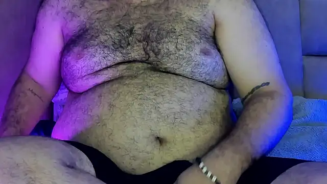 big bearr online show from May 11, 2026, 2:06 am