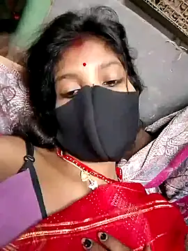 Snapshot of Cuty_kinjal chatting on October 3, 2025, 9:06 am Cuty kinjal online show from October 3, 2025, 9:06 am