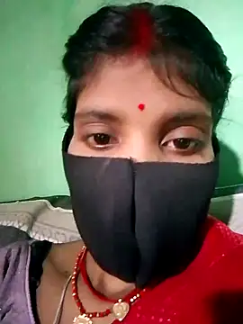 Snapshot of Cuty_kinjal chatting on October 13, 2025, 8:47 am Cuty kinjal online show from October 13, 2025, 8:47 am