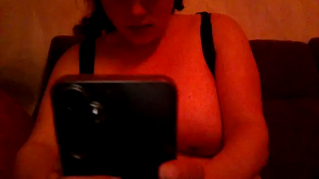 cutie jazz online show from November 16, 2025, 1:22 am