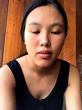 Snapshot of Mai_lovely chatting on October 9, 2025, 7:39 am Mai lovely online show from October 9, 2025, 7:39 am