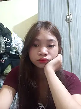 Snapshot of Mayy1 chatting on October 1, 2025, 11:44 pm Mayy1 online show from October 1, 2025, 11:44 pm