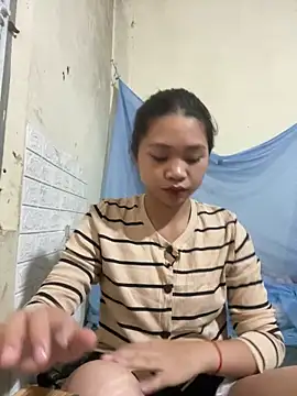 Mayy1 online show from June 5, 2026, 3:13 am