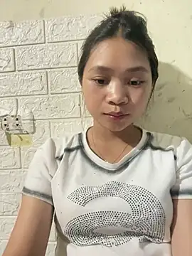 Mayy1 online show from June 25, 2026, 5:45 am