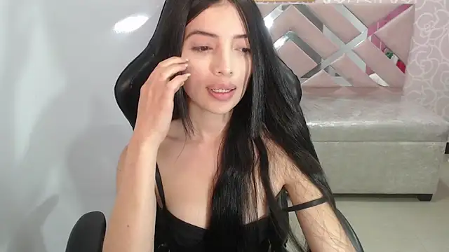 cynthia ch online show from October 14, 2025, 4:13 am