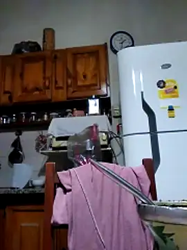 Snapshot of Fefede97_ chatting on December 22, 2025, 4:31 am Fefede97 online show from December 22, 2025, 4:31 am