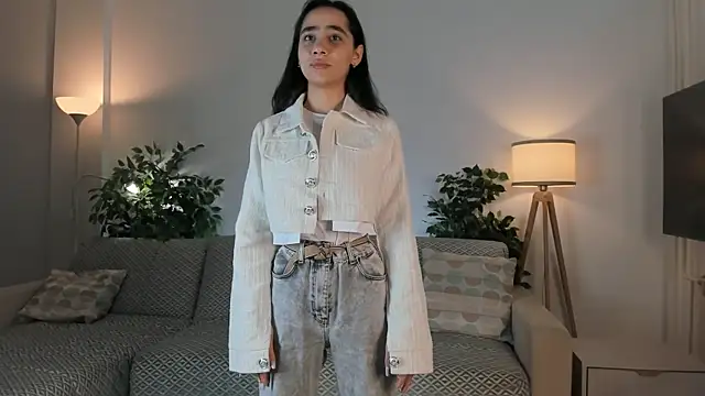 Snapshot of LoidaTatom chatting on October 22, 2025, 1:06 am LoidaTatom online show from October 22, 2025, 1:06 am