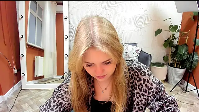 Snapshot of Melissa_199 chatting on November 19, 2025, 4:23 am Melissa 199 online show from November 19, 2025, 4:23 am